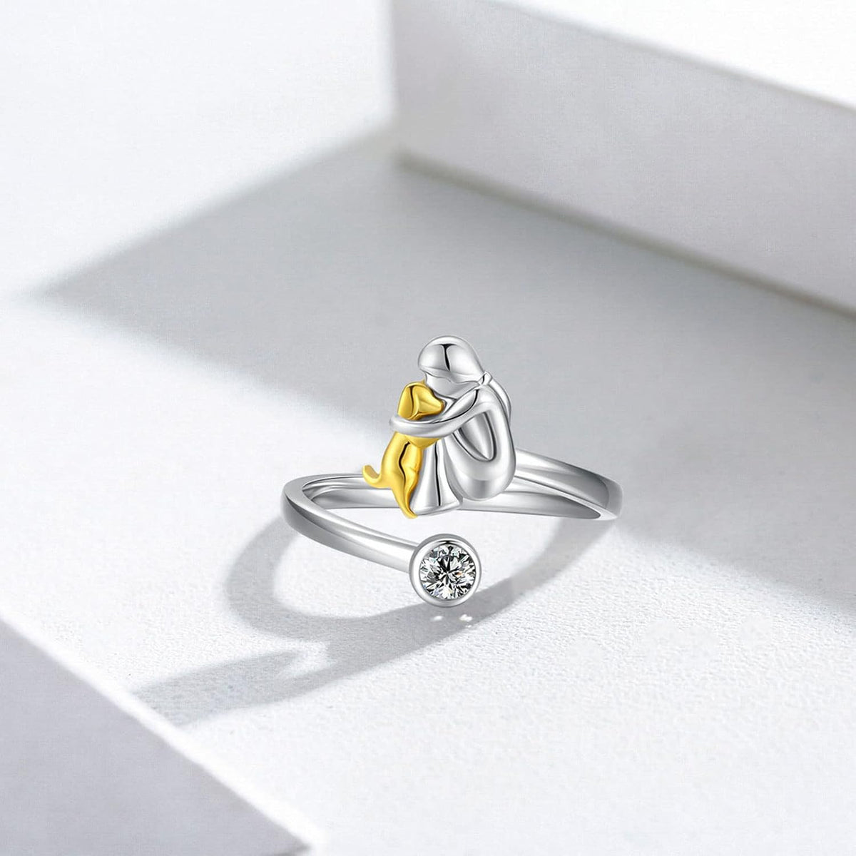 Timeless Ring with Zirconia