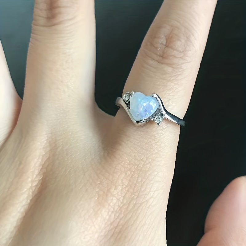 Stella Ring with Moonstone