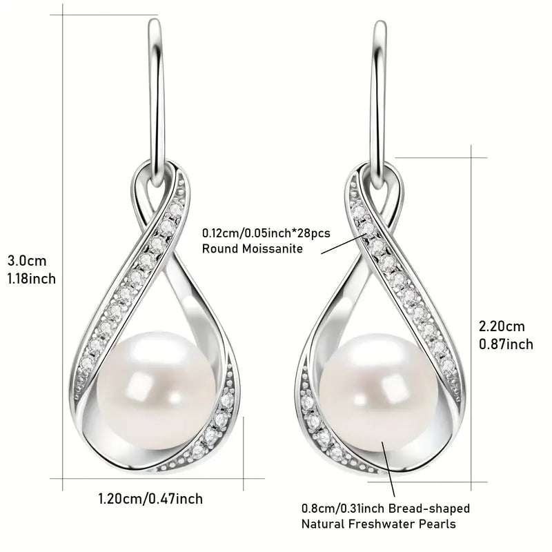 Elegant earrings with freshwater pearls and sparkling cubic zirconia