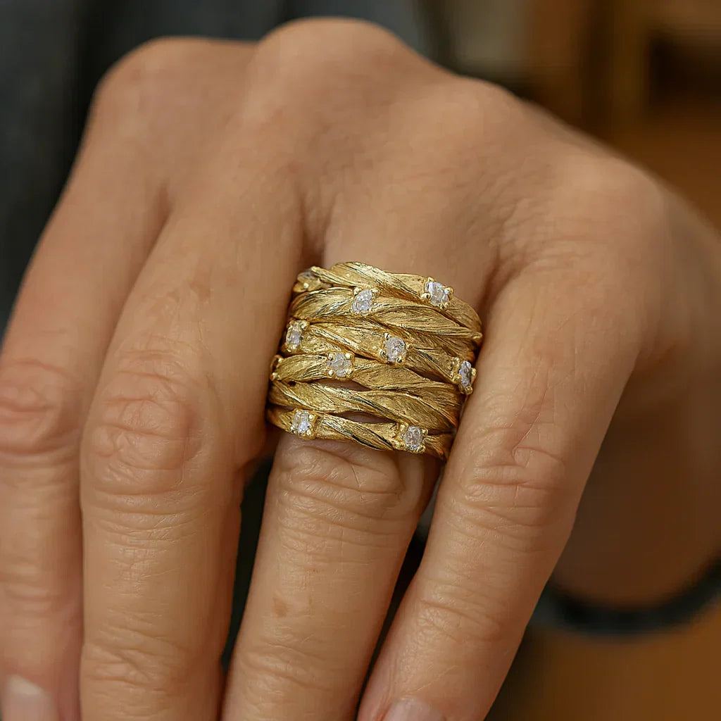 Vintage Gold Ring with Stones