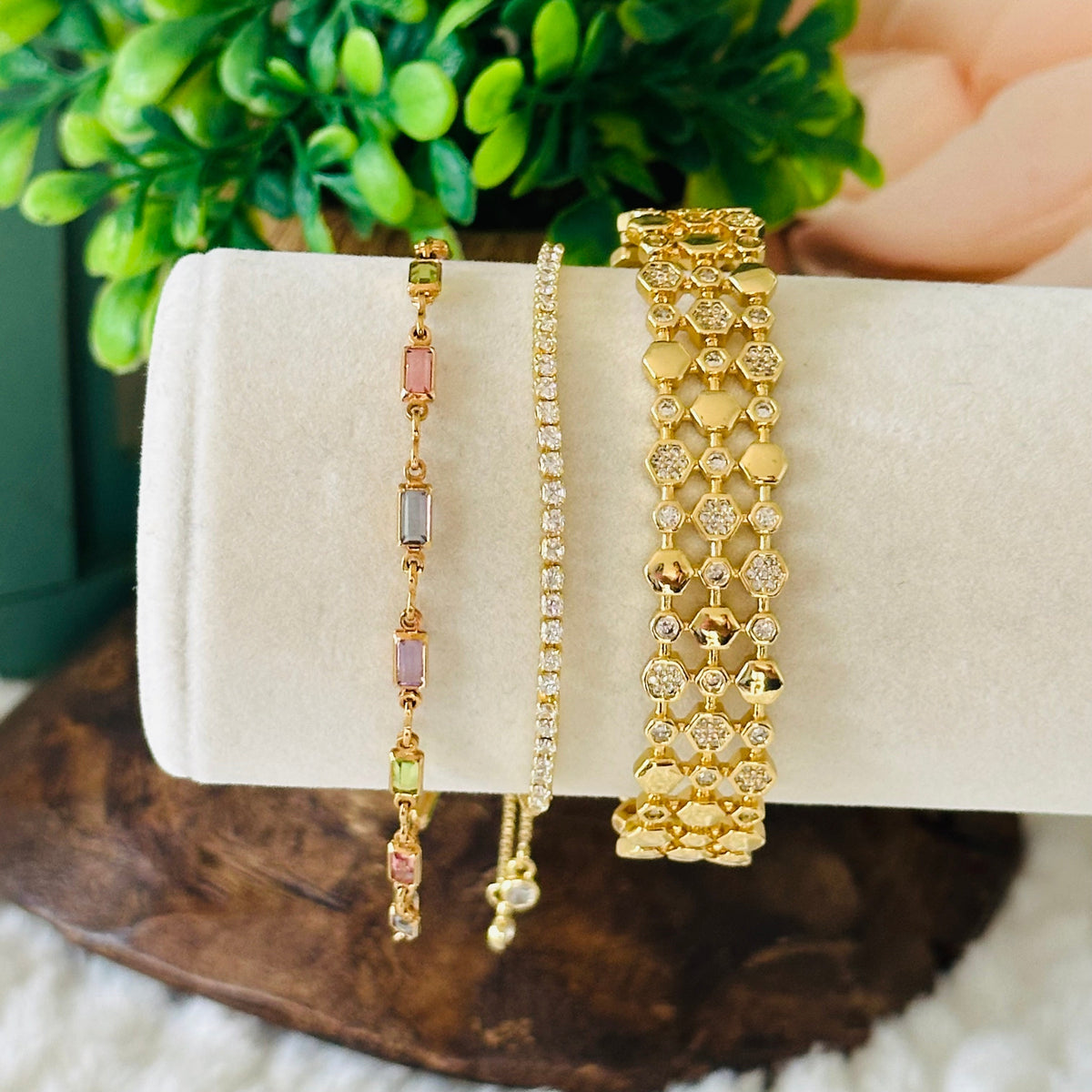 Bracelet with multicoloured rectangular stones