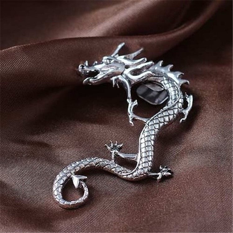Exclusive Dragon-Shaped Ear Cuff for a Fantastic Ear Look
