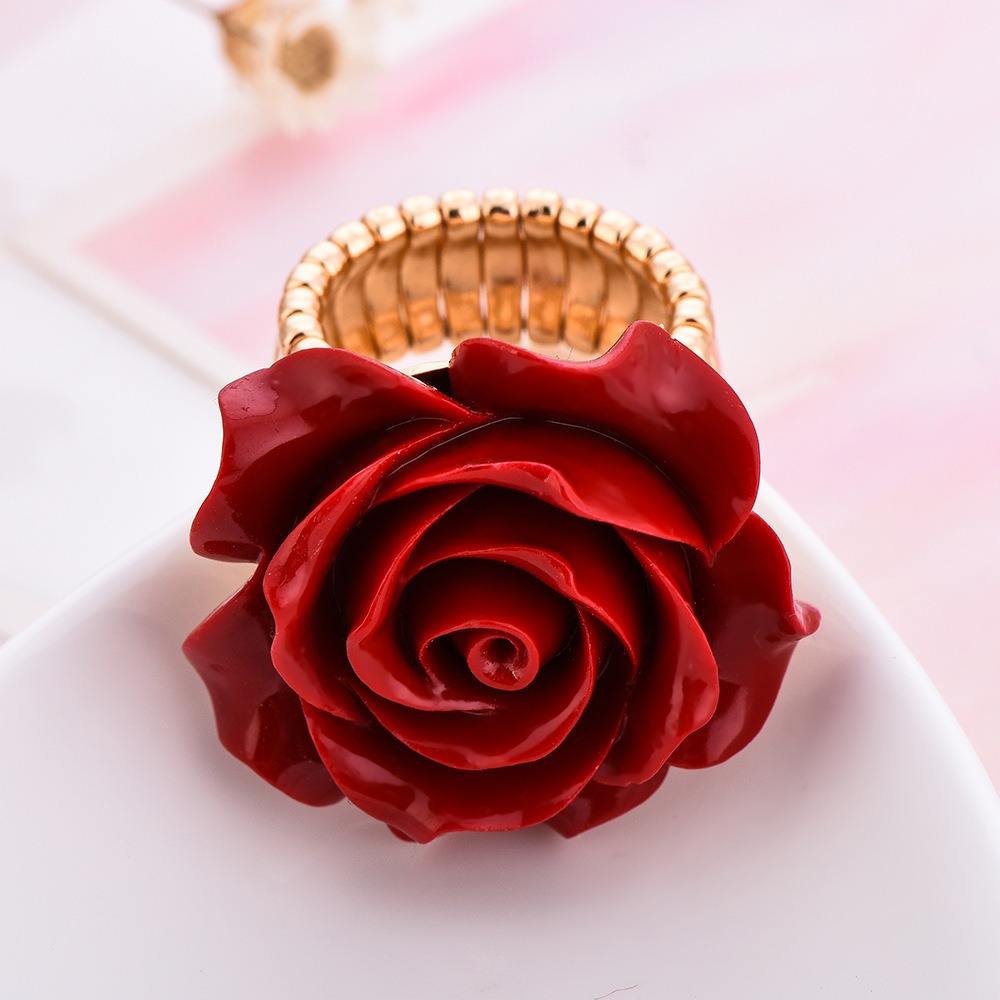 Red Rose Ring with Gold Band