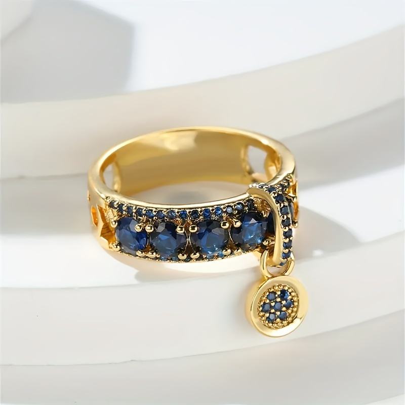 Antique Luxury Ring with Sapphires and Gold Plating