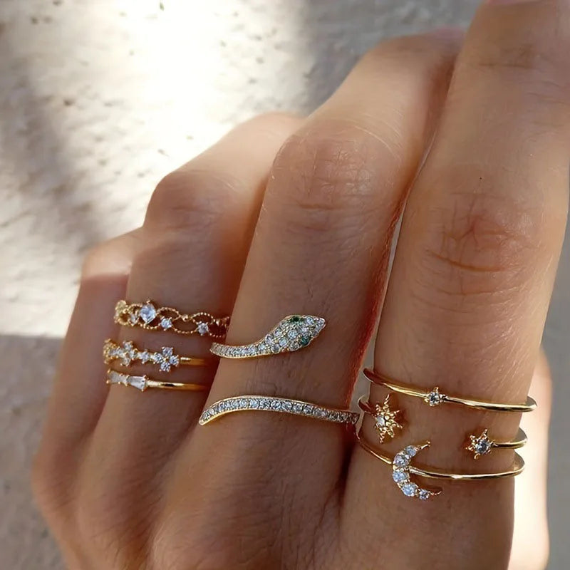 Sparkling Vintage Ring Set