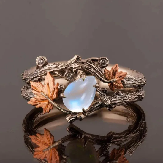 Vintage Maple Leaf Ring