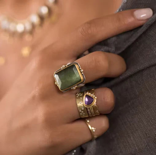 French Retro Square Ring with Crystal