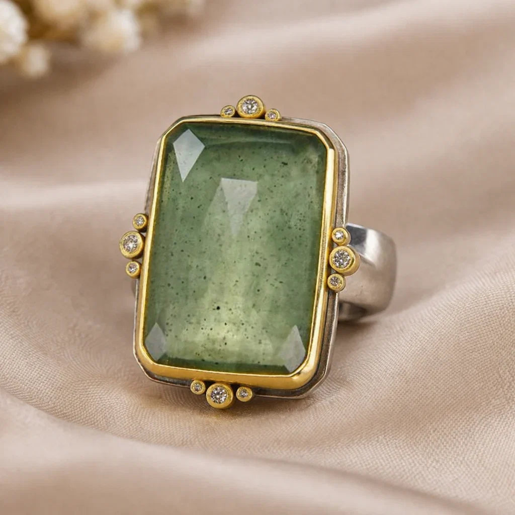 Vintage Ring with Zirconia and Gold Plating