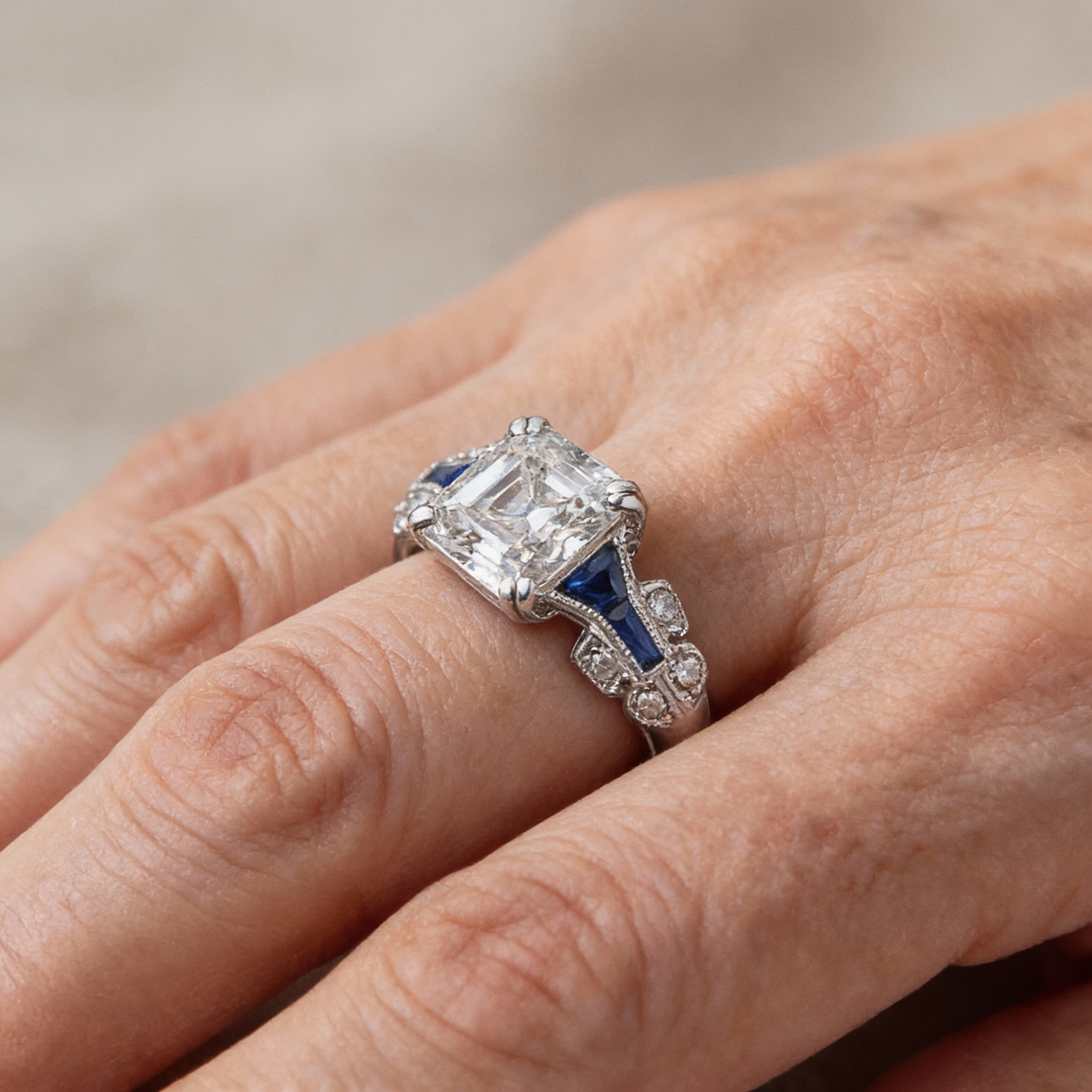 Vintage Sparkle Ring in Blue