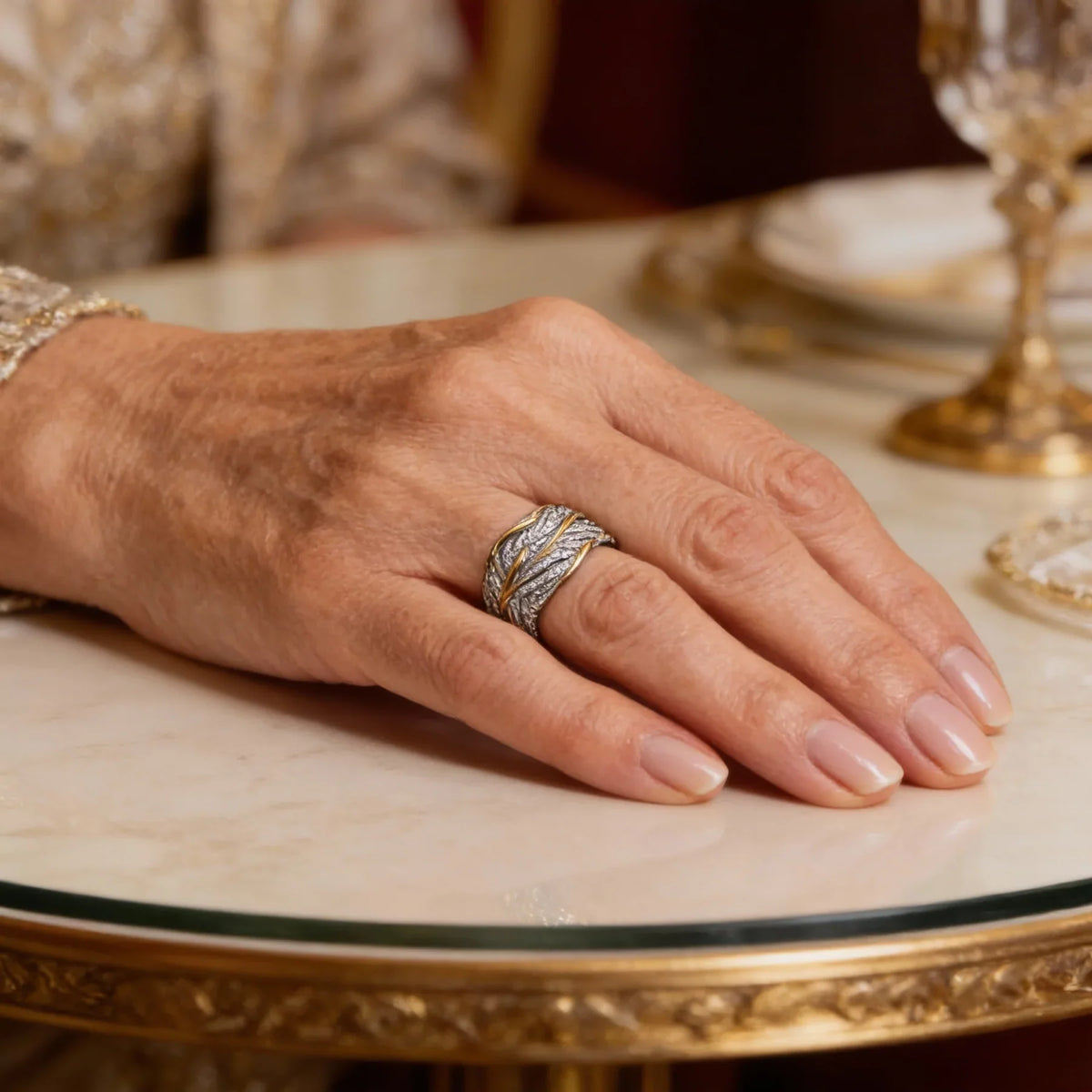 Elegant Gold and Crystal Ring