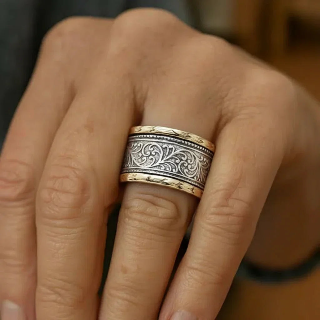 Vintage Ring with Floral Engraving