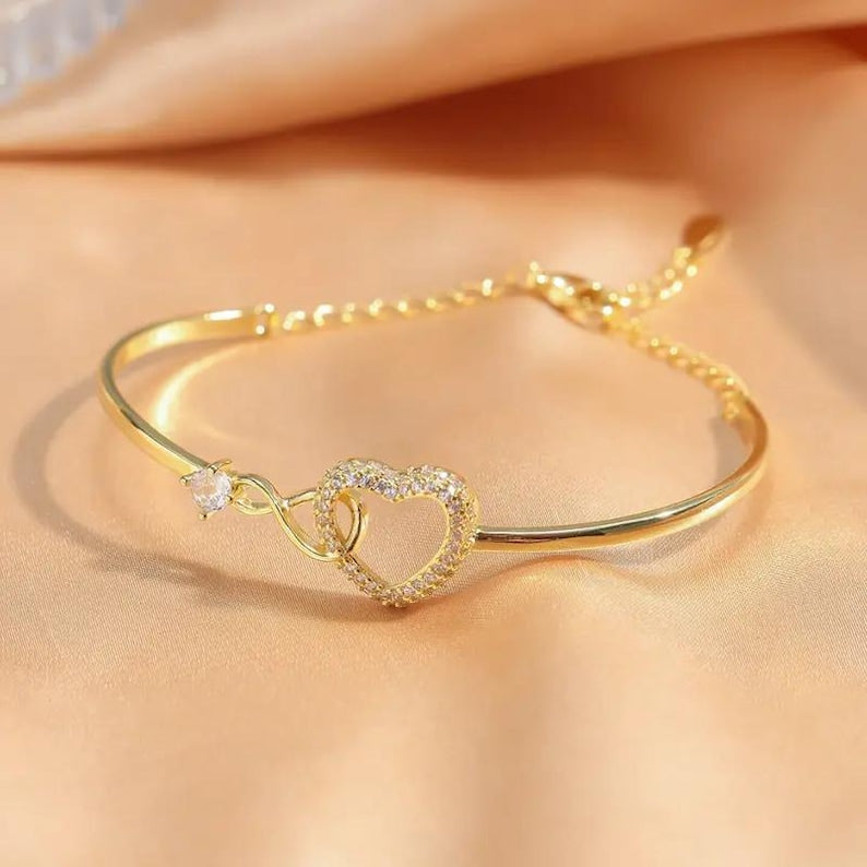 Carina | "Linked Together Forever" Bracelet β For My Daughter