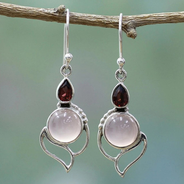 Vintage silver earrings with rose quartz and garnet stones