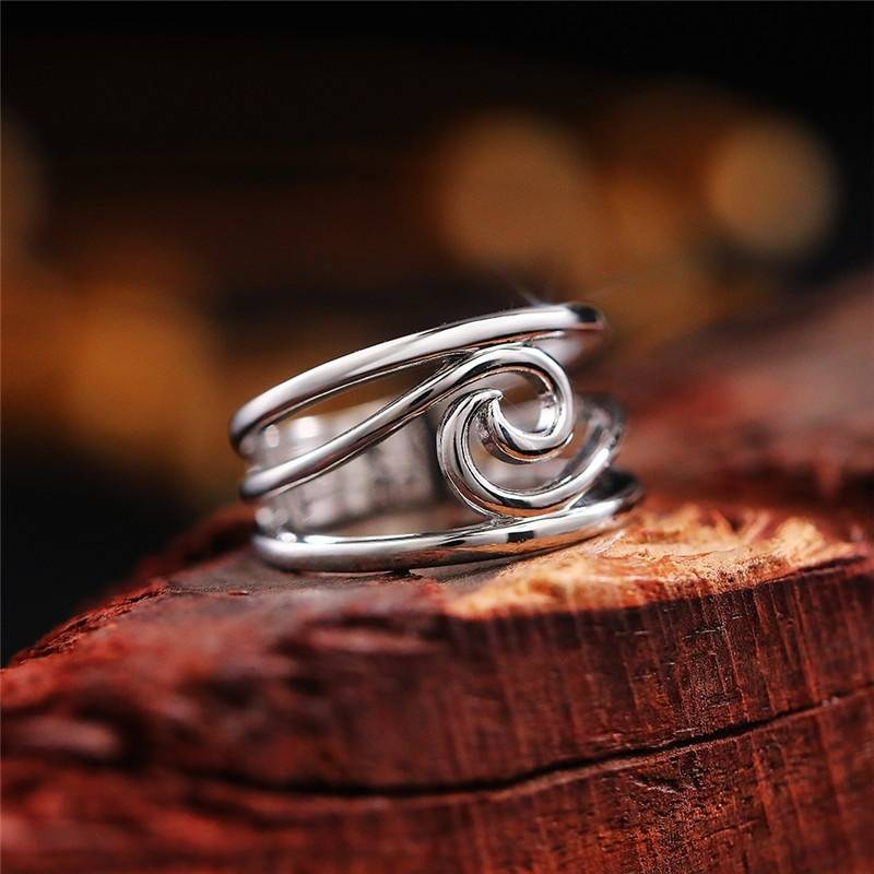Vintage Wave Ring