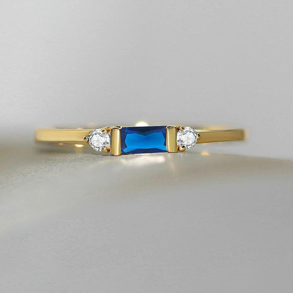 Vintage Ring with Brown Gemstone