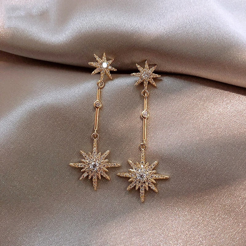 Brilliant Stardust Crystal Earrings with an Elegant Vintage Style