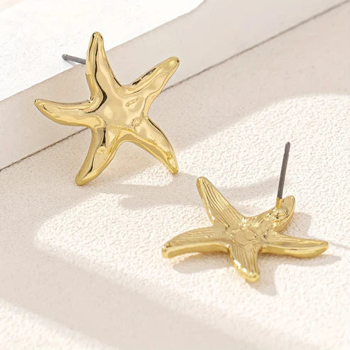 Textured Starfish Earrings with a Sparkling Design