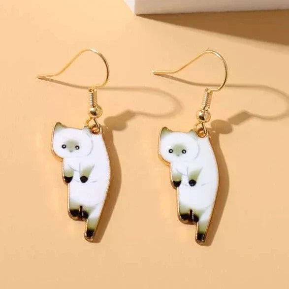 Cute Cartoon Cat Earrings with Fun Dangle Design