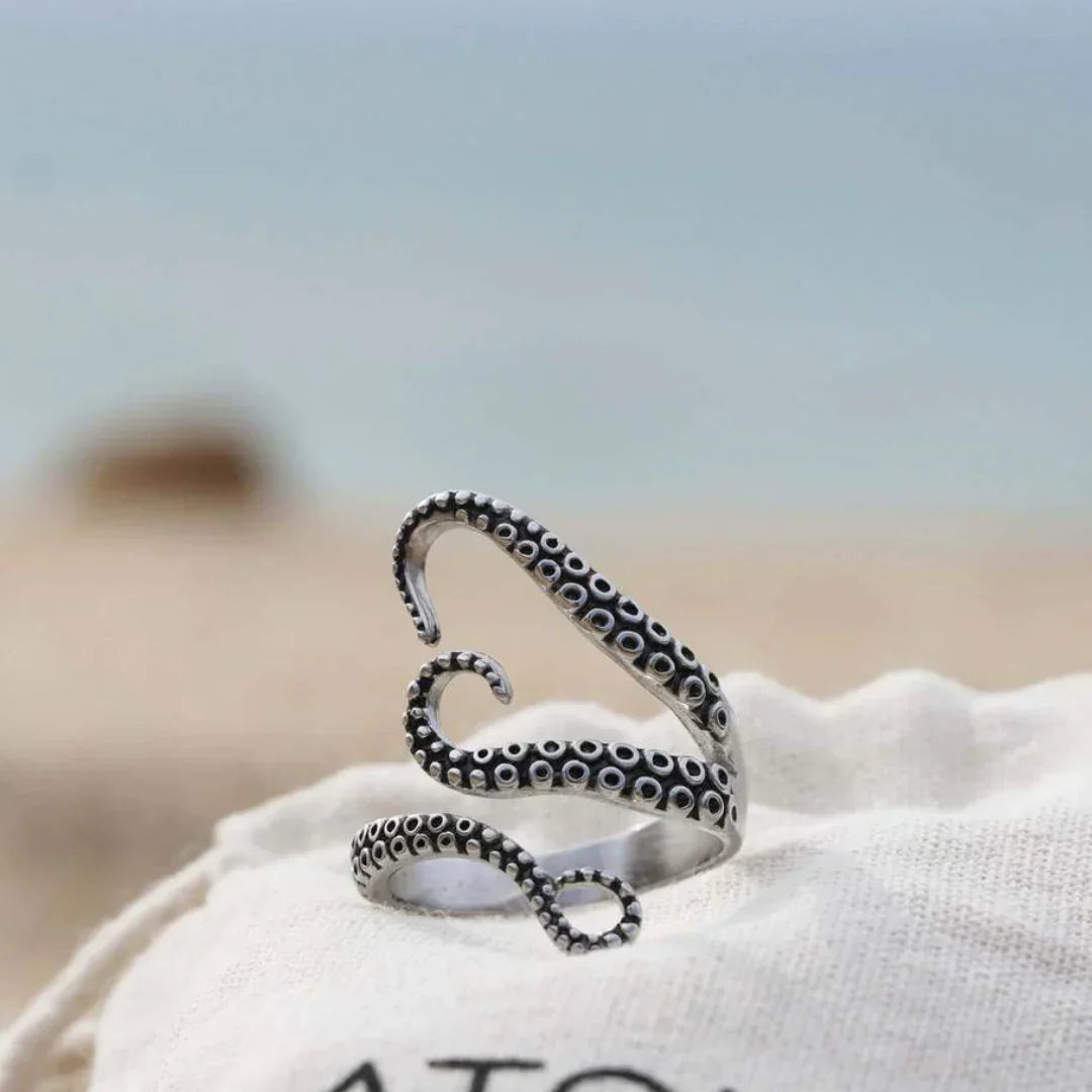 Adjustable Ring with Octopus Tentacles