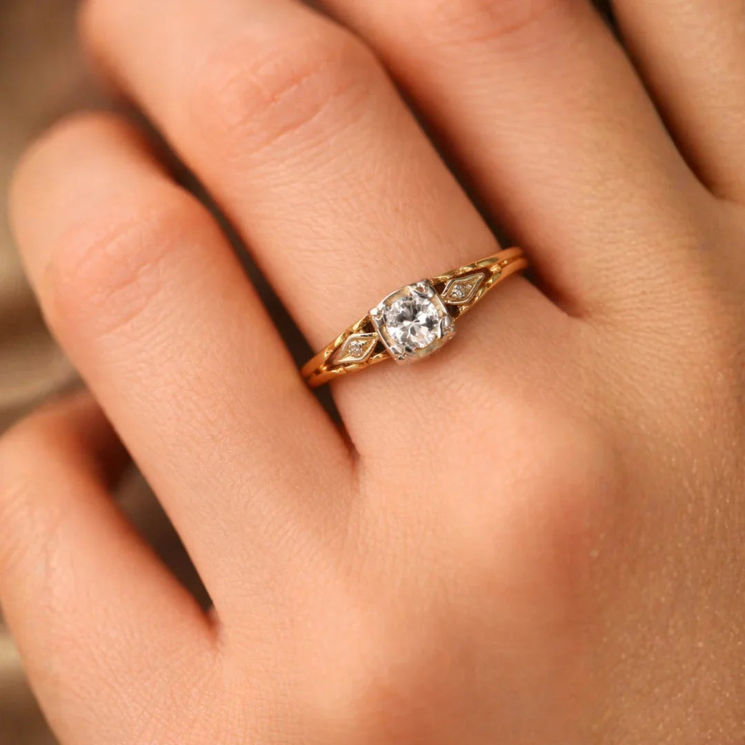 Delicate Vintage Ring with Cubic Zirconia