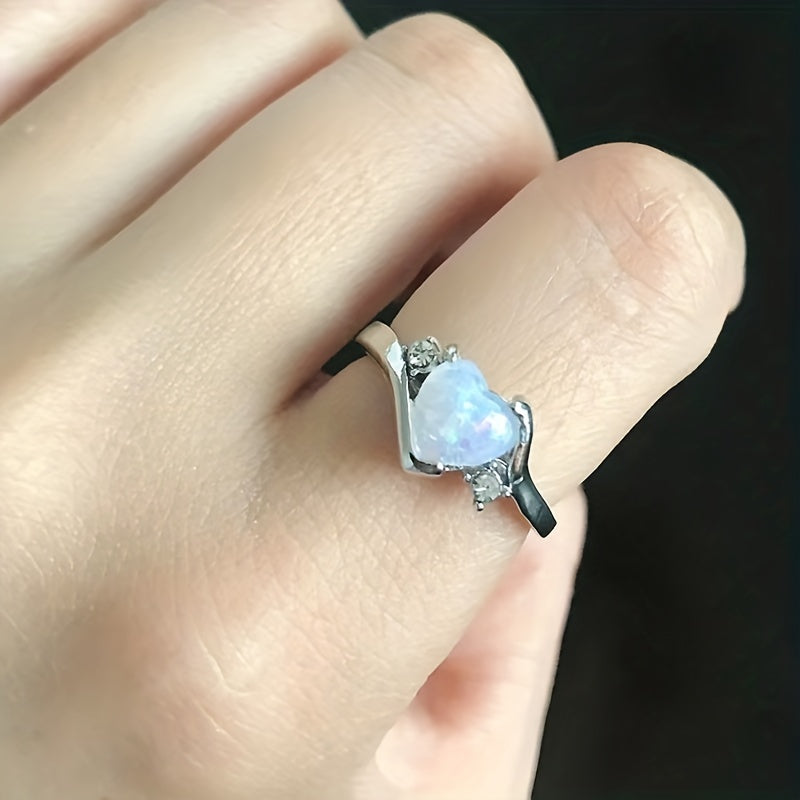 Stella Ring with Moonstone