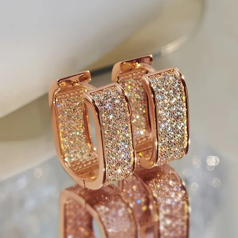 Brilliant U-Shaped Earrings with Sparkling Crystal Pave Design