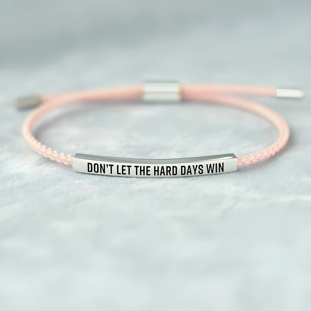 Pulsera Sandra plateada con tarjeta motivacional - Sparkano