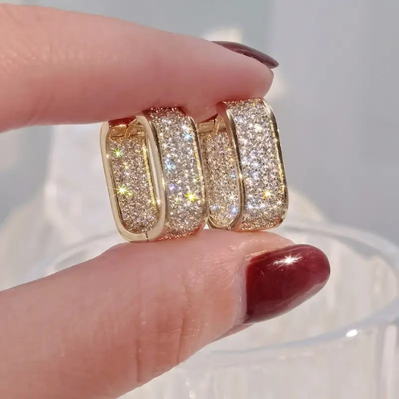 Brilliant U-Shaped Earrings with Sparkling Crystal Pave Design