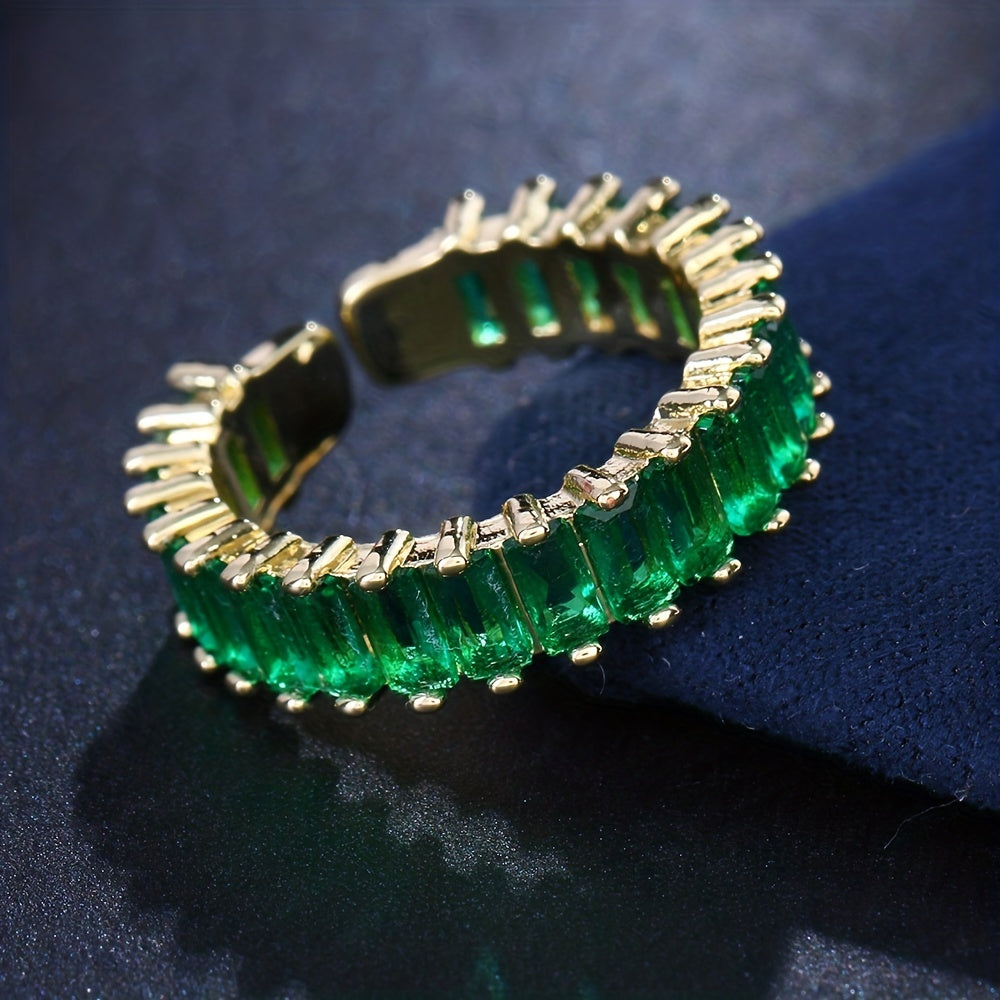 Ring with Emerald Stone
