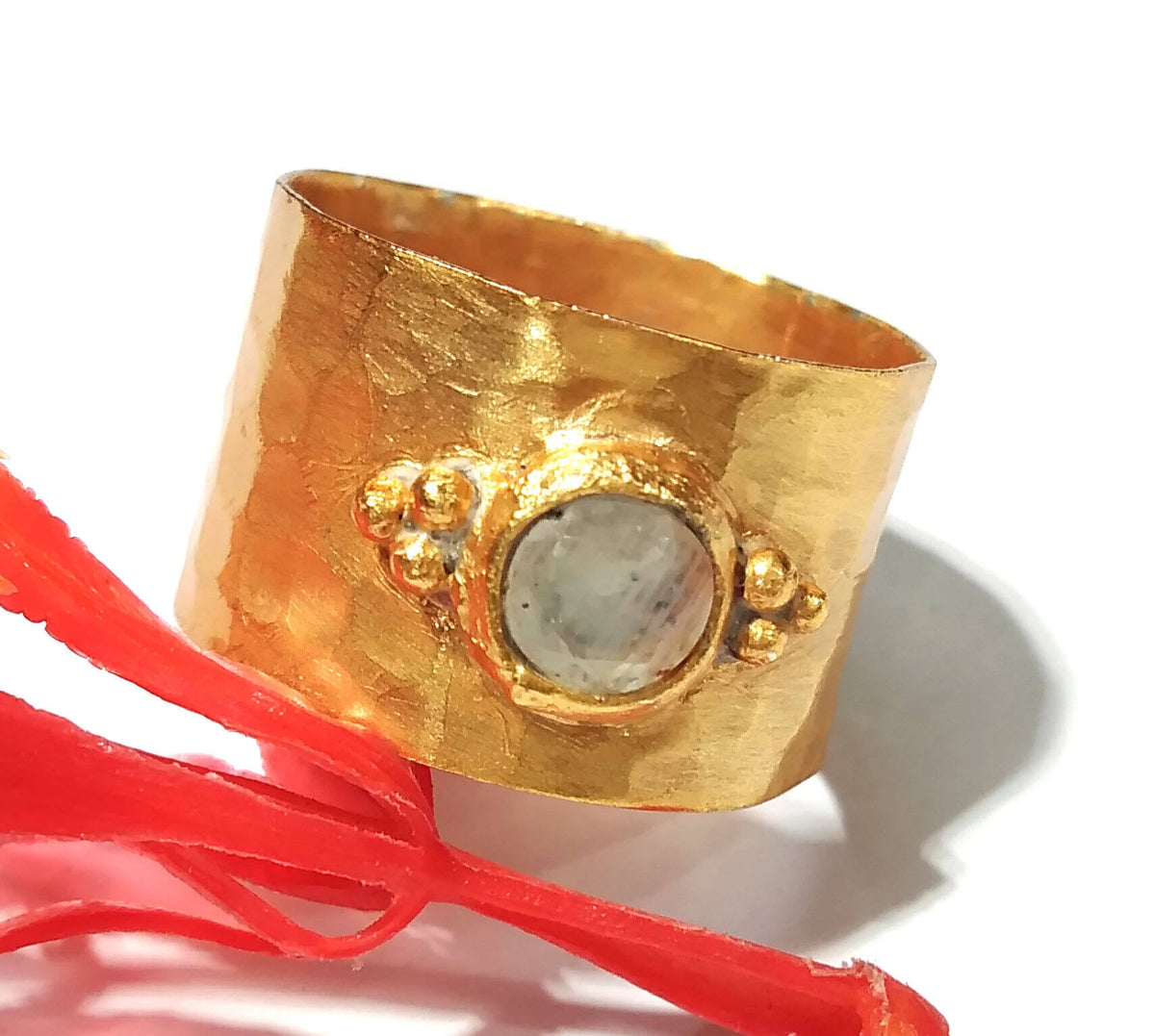 Elegant Ring with Cubic Zirconia