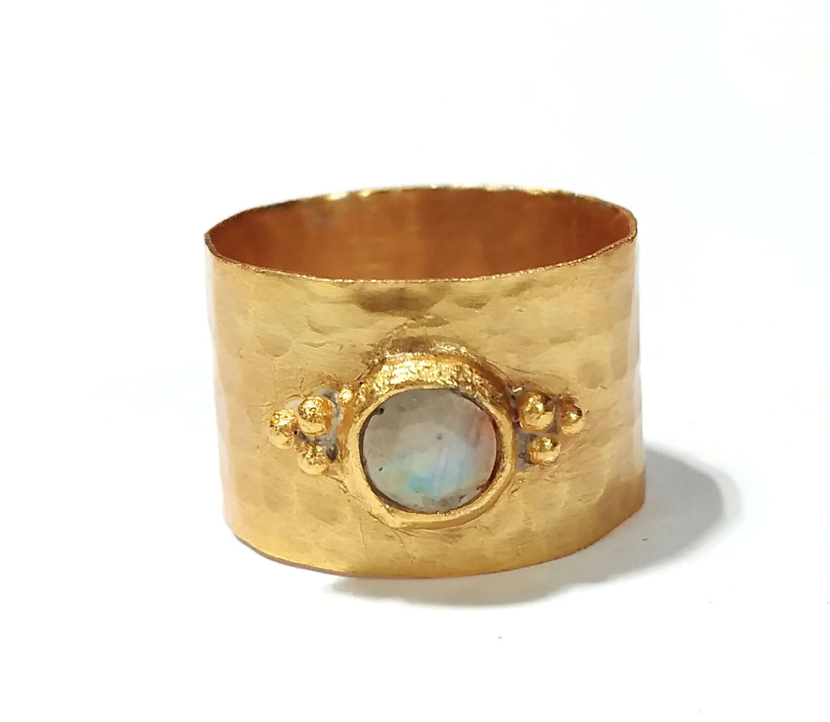 Elegant Ring with Cubic Zirconia