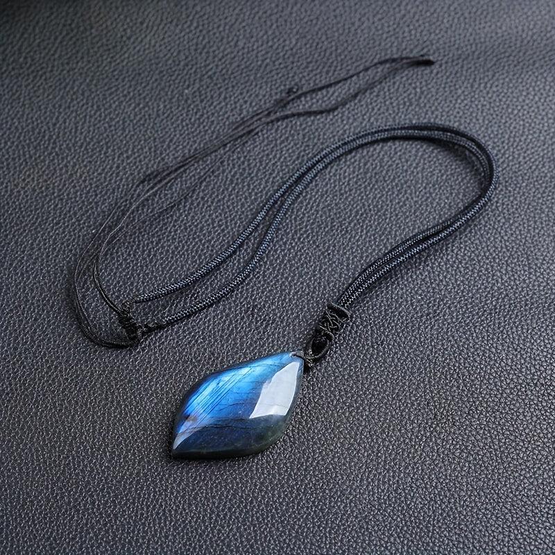 Natural Labradorite Pendant Necklace with Fascinating Blue Flash