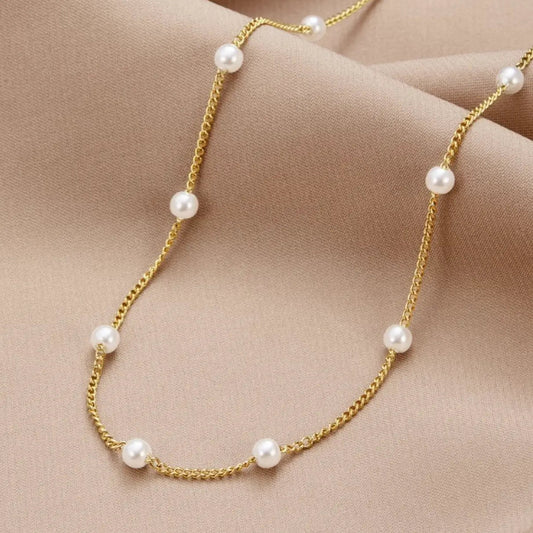 Elegant Necklace with Genuine Freshwater Pearls and Sparkling Link Chain