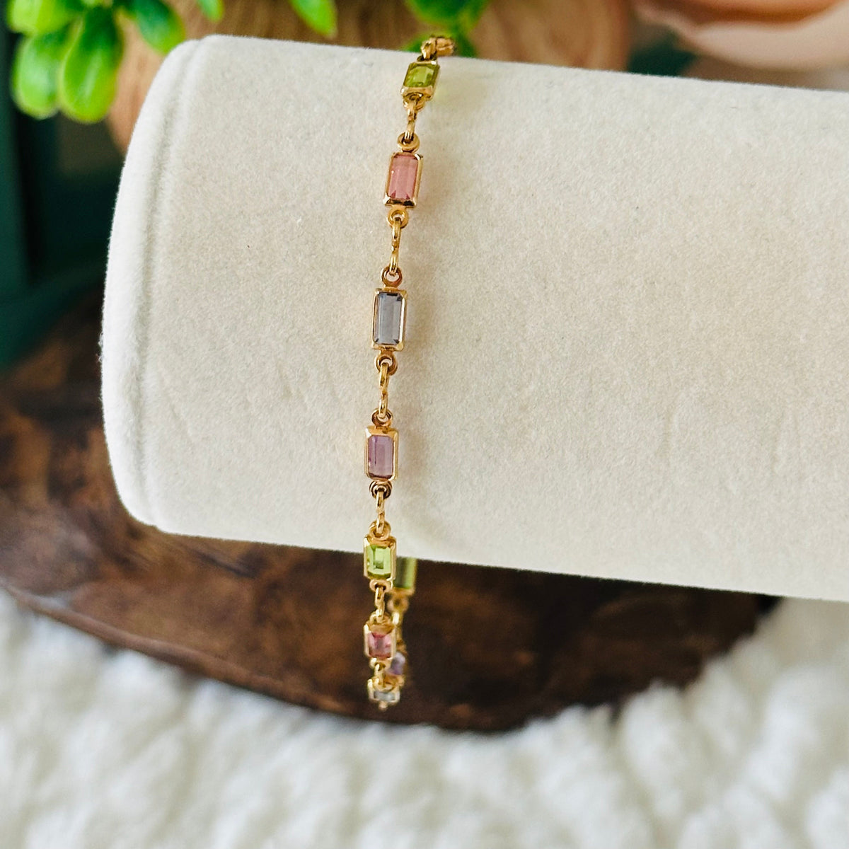 Bracelet with multicoloured rectangular stones