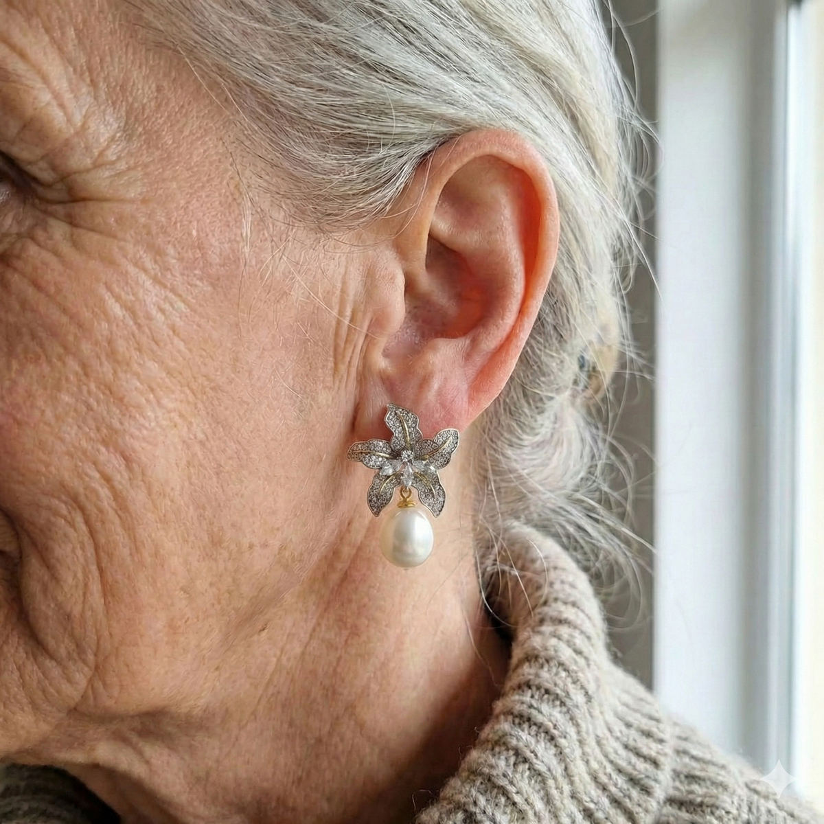 Flower-shaped earrings with cubic zirconia and pearls: elegant and sparkling