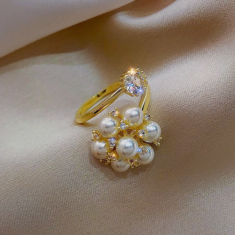 Adjustable Ring with Fluffy Beads