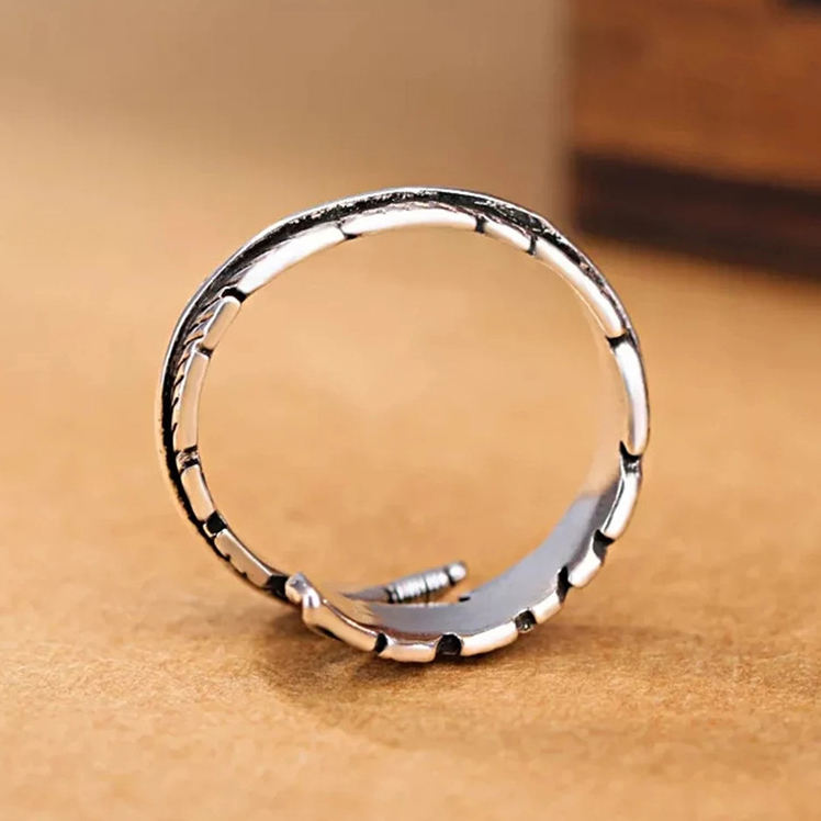 Vintage Feather Ring in Stainless Steel