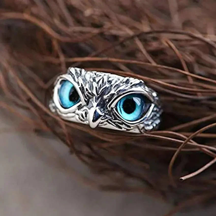 Silver Owl Ring with Blue Eyes