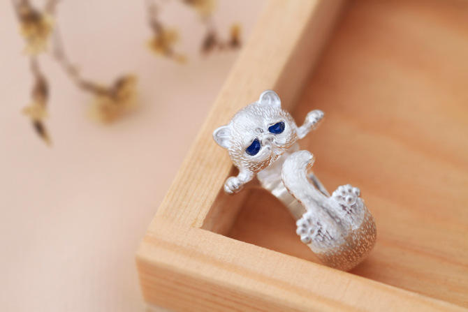 Adjustable Silver Ring with Kitten