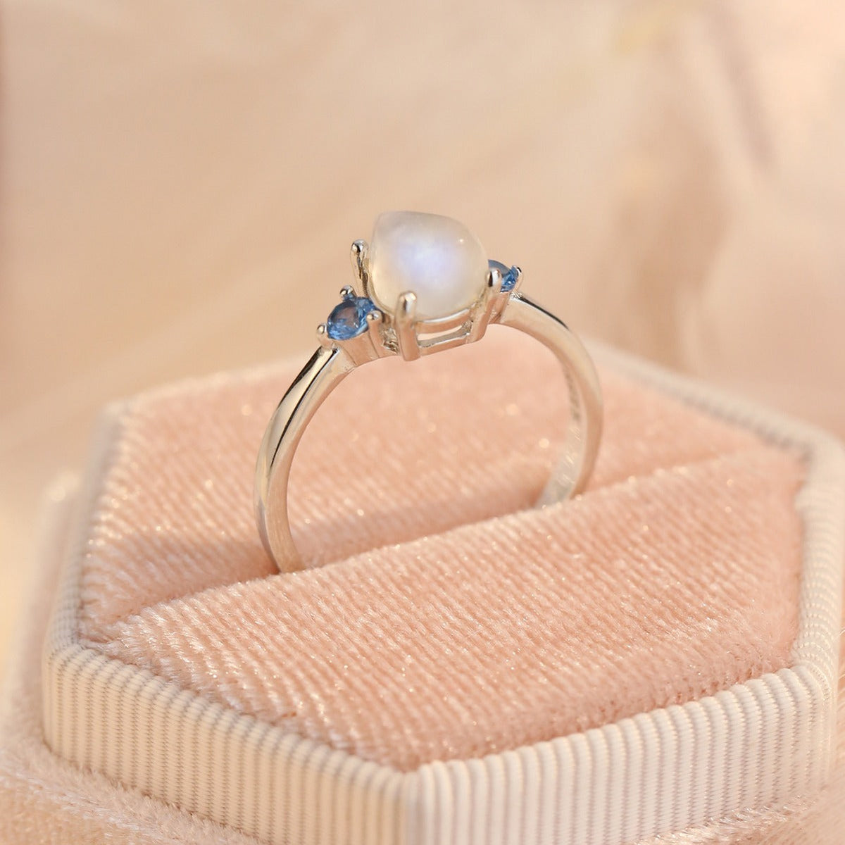Luiza Moonstone Ring