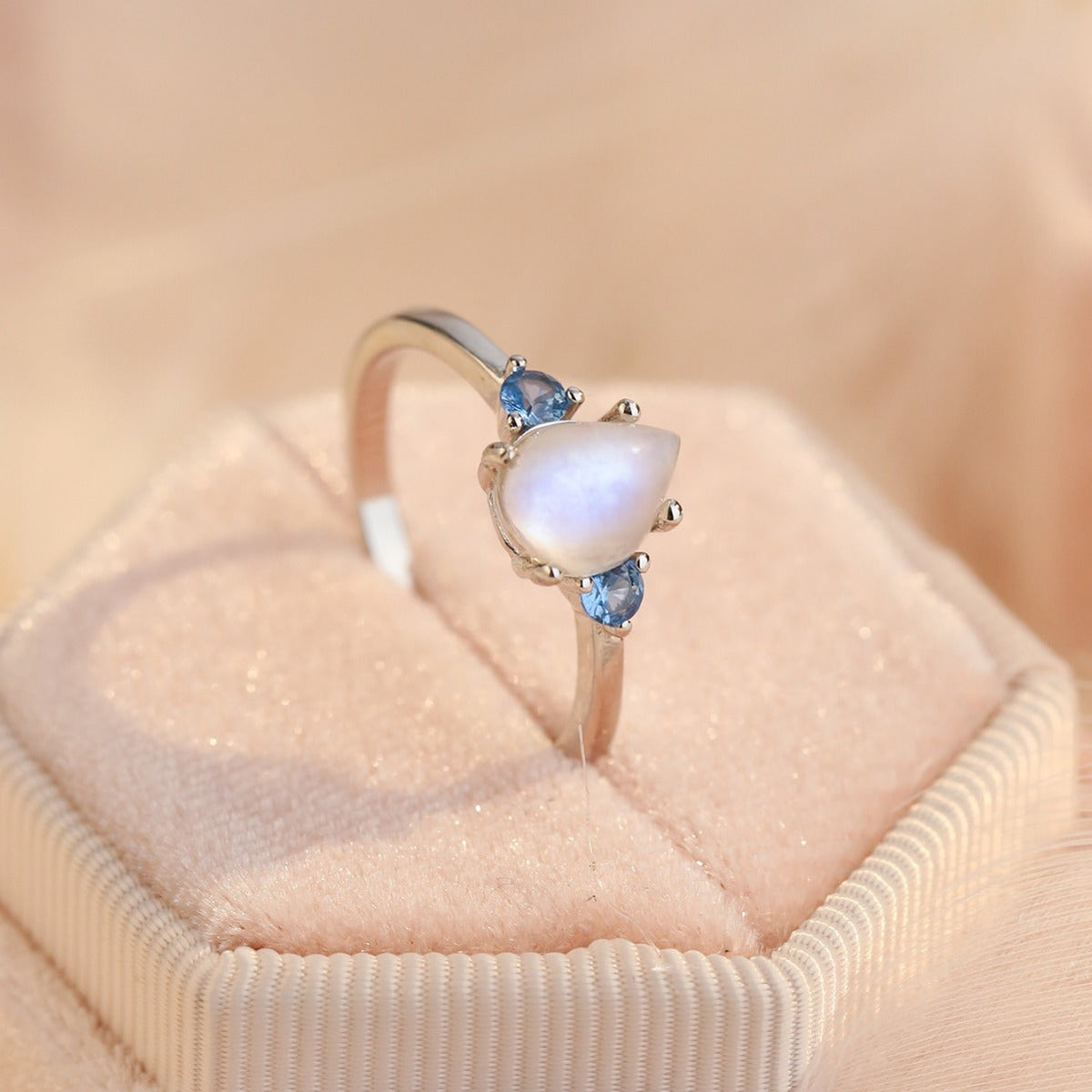 Luiza Moonstone Ring