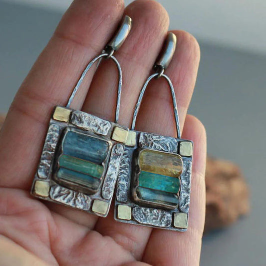 Elegant Vintage Earrings with Blue-Green Tourmaline and Structured Look