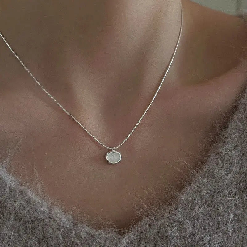Timeless Necklace with a Sparkling Moonstone Pendant for Elegant Style