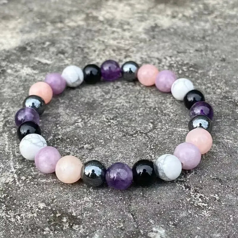 An elegant bracelet made of amethyst, haematite and natural stones