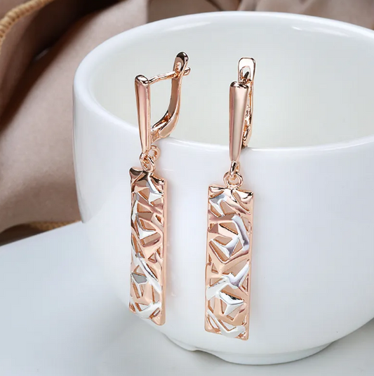 Two-Tone Earrings with Openwork Geometric Motif in Rose Gold Look