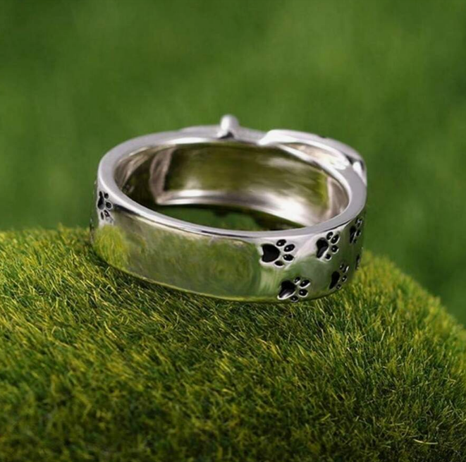 Cat Paw and Collar Ring