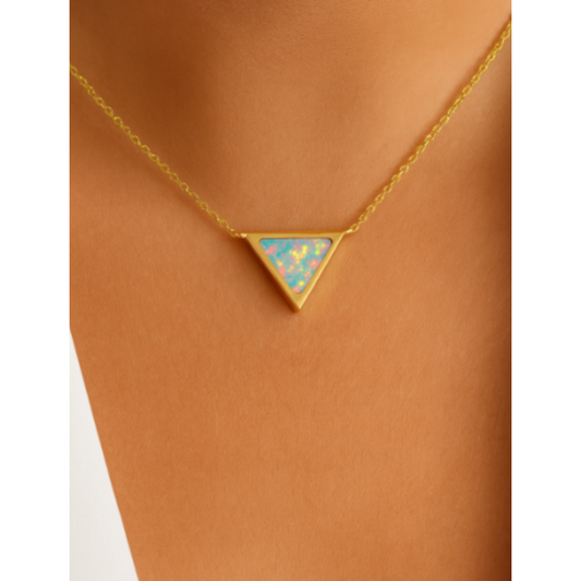 Delicate Triangular Opal Necklace with Sparkling Stone for a Minimalist Style