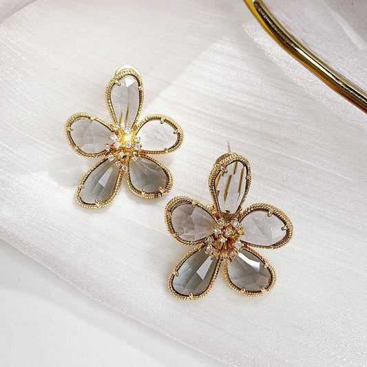 Elegant floral earrings with crystal stones and sparkling cubic zirconia