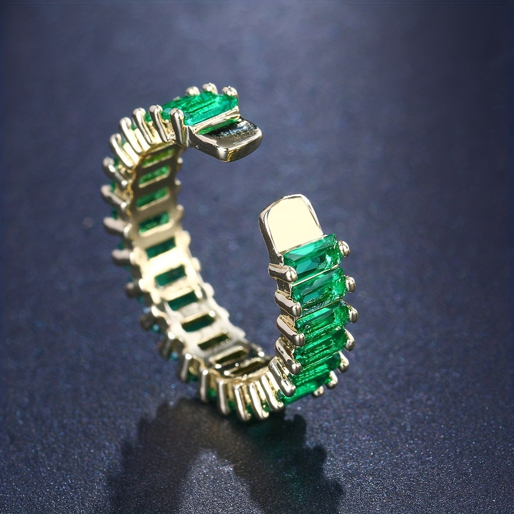 Ring with Emerald Stone