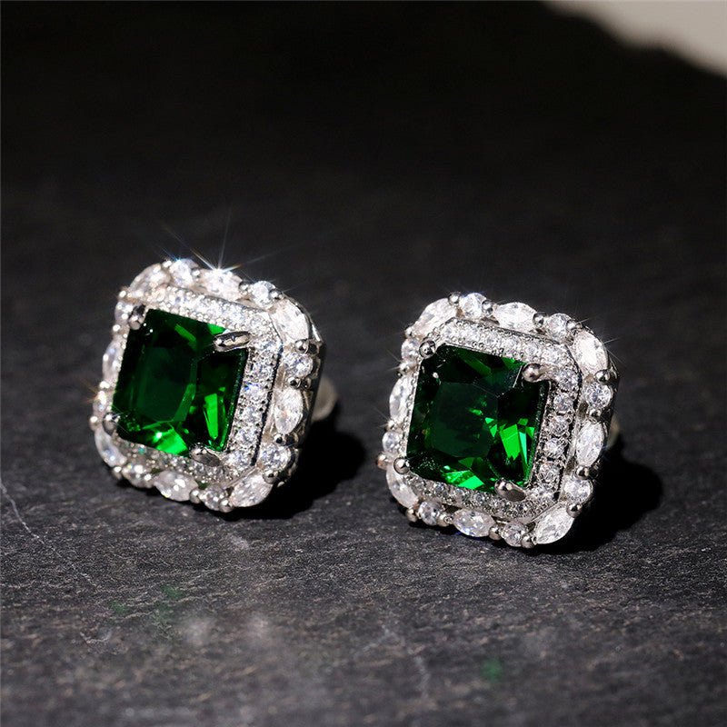 Elegant Emerald Green Zirconia Earrings with Sparkling Setting